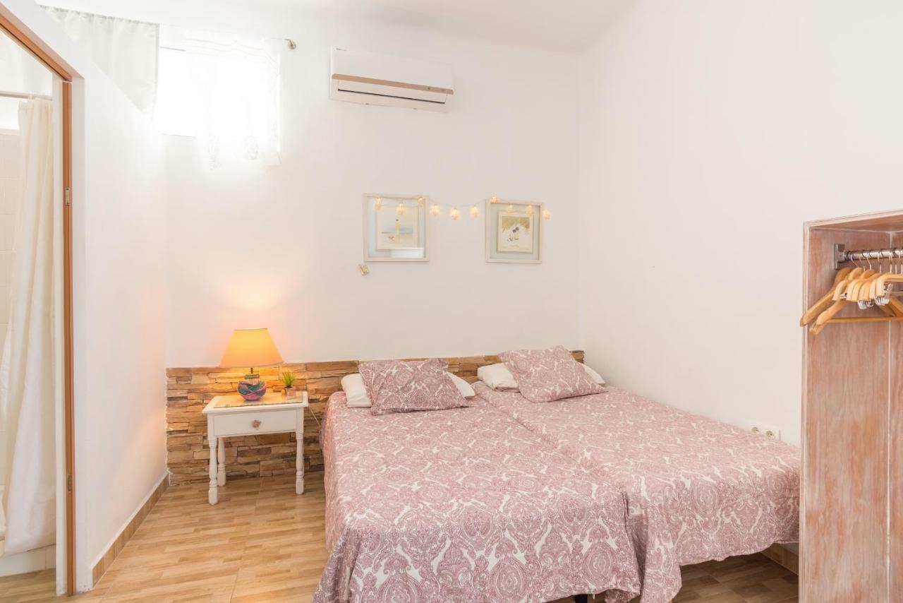 Habitacion Doble En Villa มาลากา ภายนอก รูปภาพ