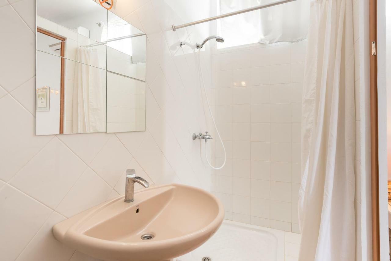 Habitacion Doble En Villa มาลากา ภายนอก รูปภาพ